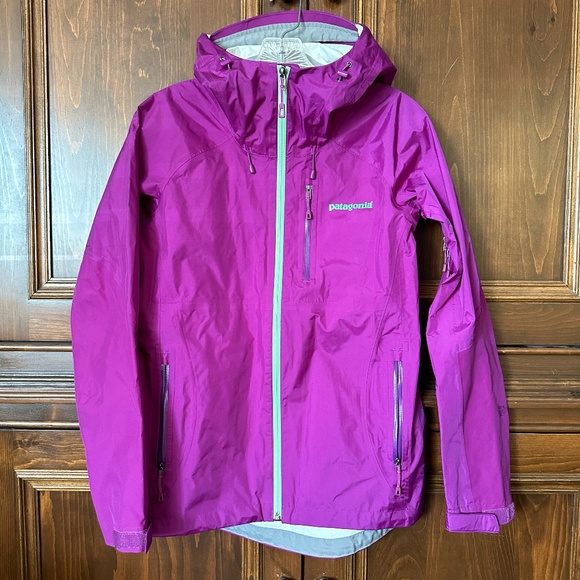 Patagonia Jackets & Blazers - Patagonia Torrentshell H2No Rain Jacket - XS
